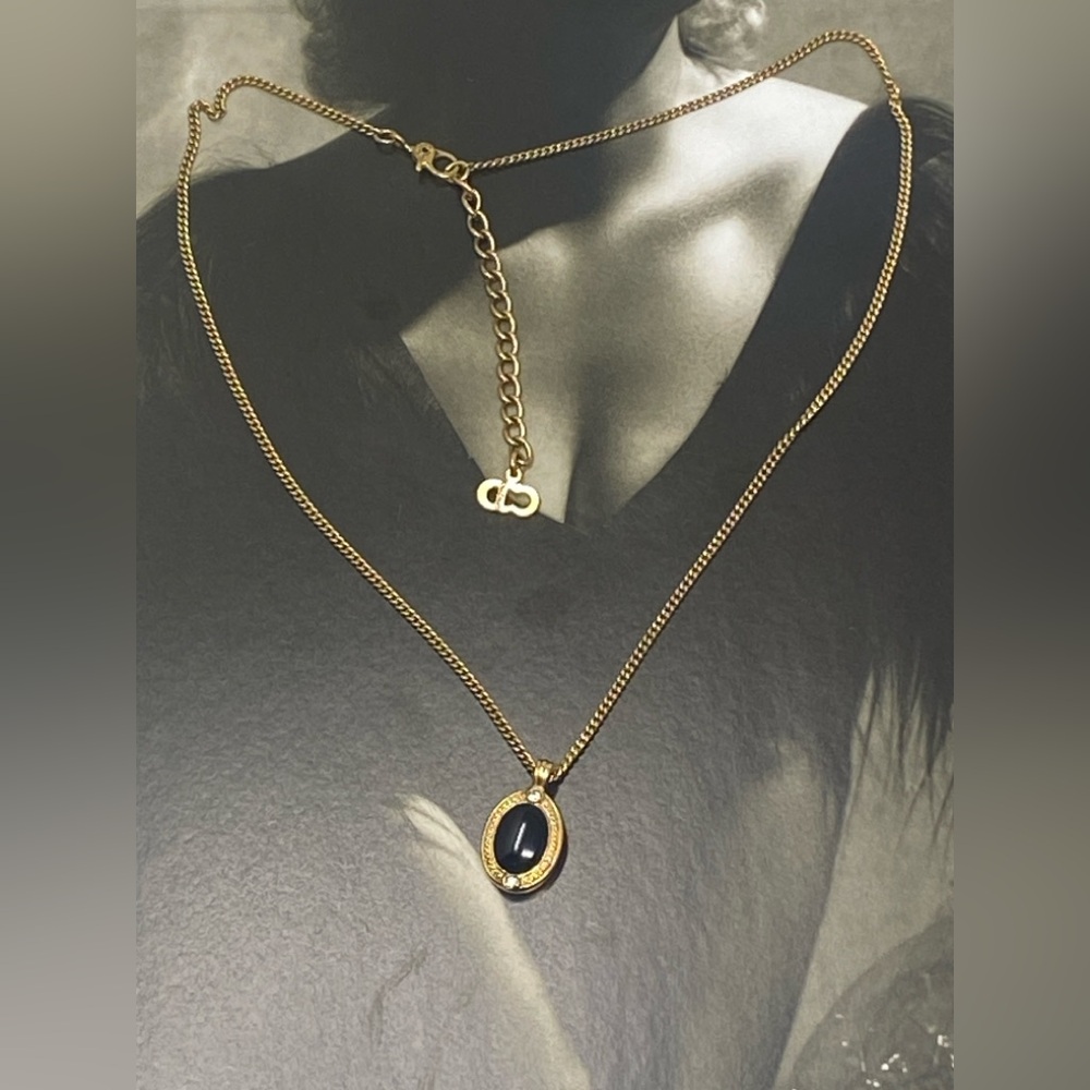 Dior Vintage 80s Black Onyx Oval Enamel Chrystals Pendant Necklace - Picture 2 of 16
